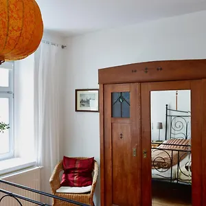 https://ferienwohnung-priessnitz.dresdenhotels.net