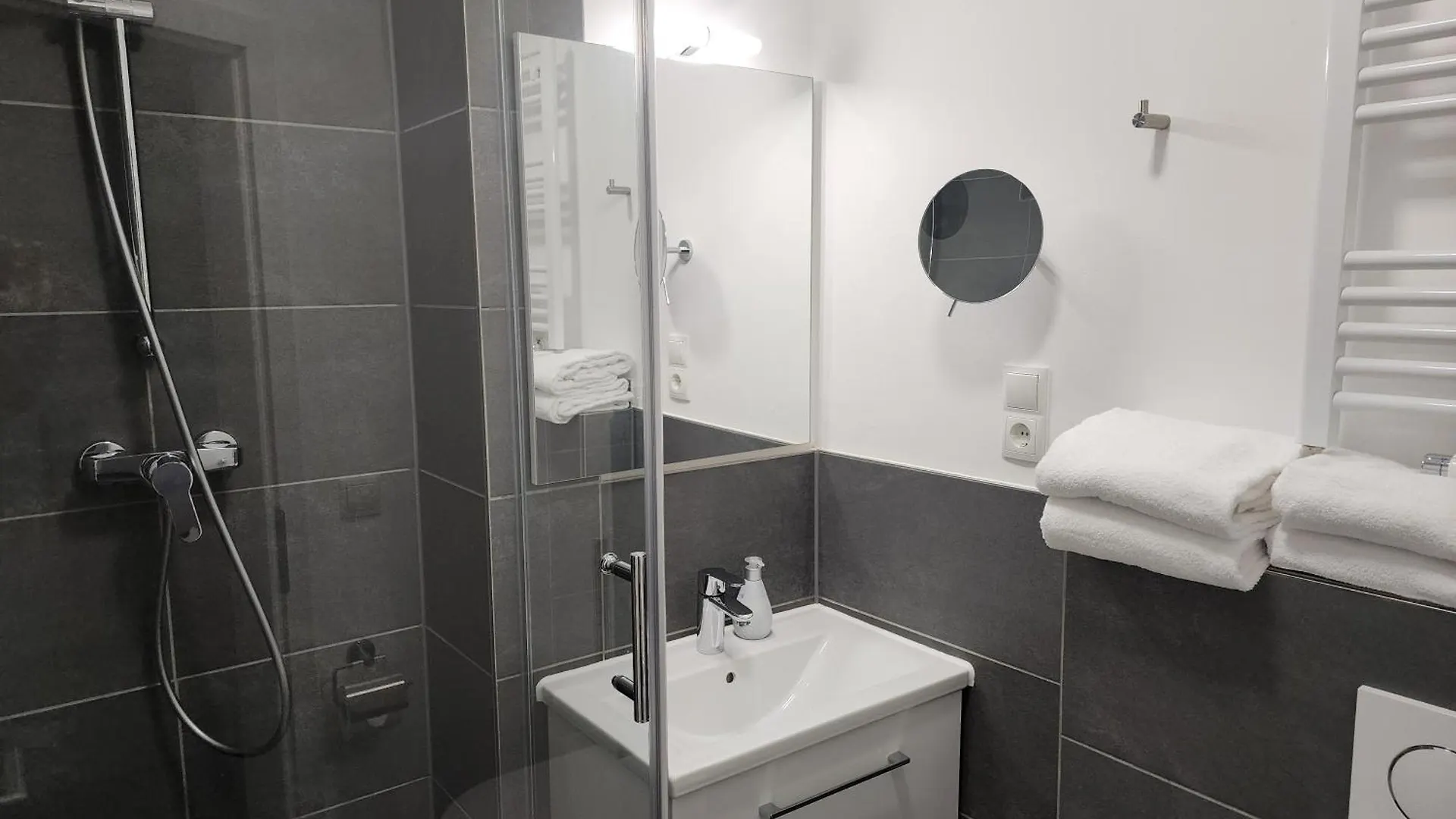 Apartmanhotel Davin City Aparments - Self-Check-In Hamburg